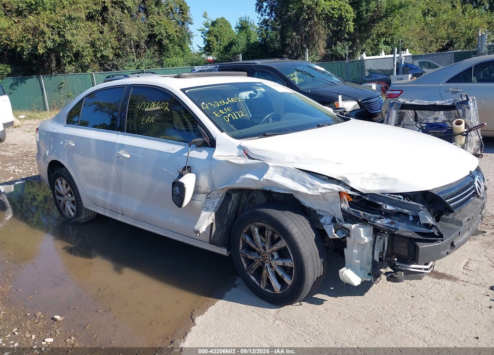 2013 VOLKSWAGEN JETTA VIN: 3VWDP7AJ9DM356105