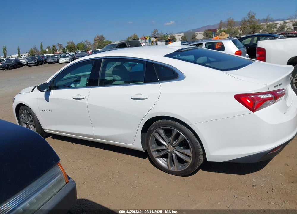 2022 CHEVROLET MALIBU VIN: 1G1ZD5ST9NF131313