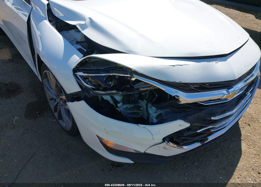 2022 CHEVROLET MALIBU VIN: 1G1ZD5ST9NF131313