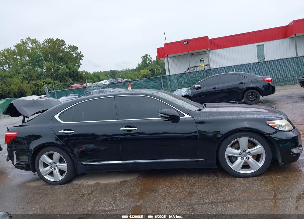 2010 LEXUS LS 460 VIN: JTHCL5EF9A5008888