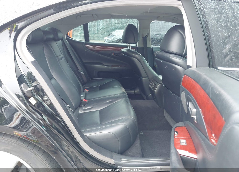 2010 LEXUS LS 460 VIN: JTHCL5EF9A5008888