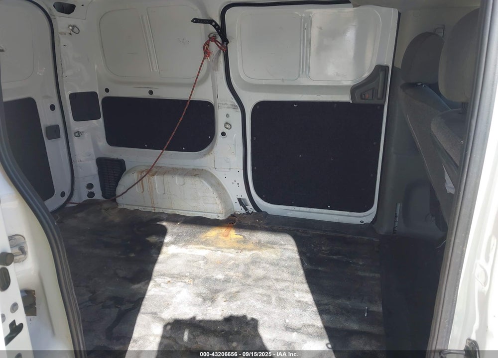 2016 NISSAN NV 200 VIN: 3N6CM0KN6GK697782