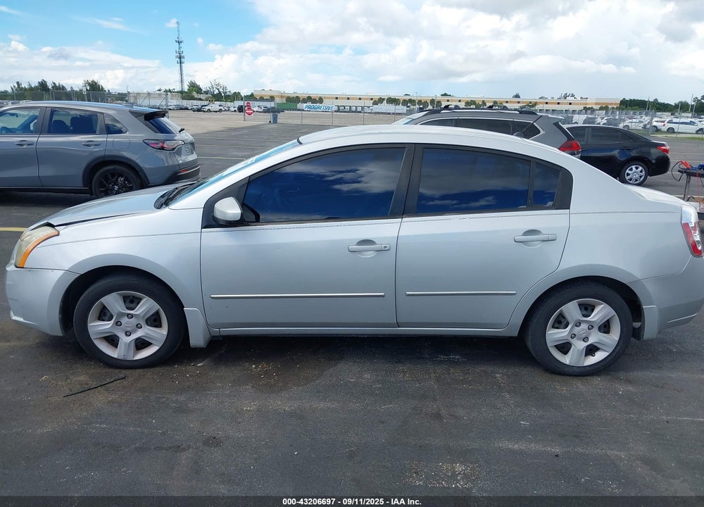 2008 NISSAN SENTRA 2.0S VIN: 3N1AB61E18L606890