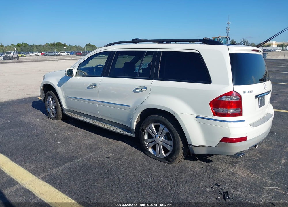 2008 MERCEDES-BENZ GL 450 4MATIC VIN: 4JGBF71E78A348552
