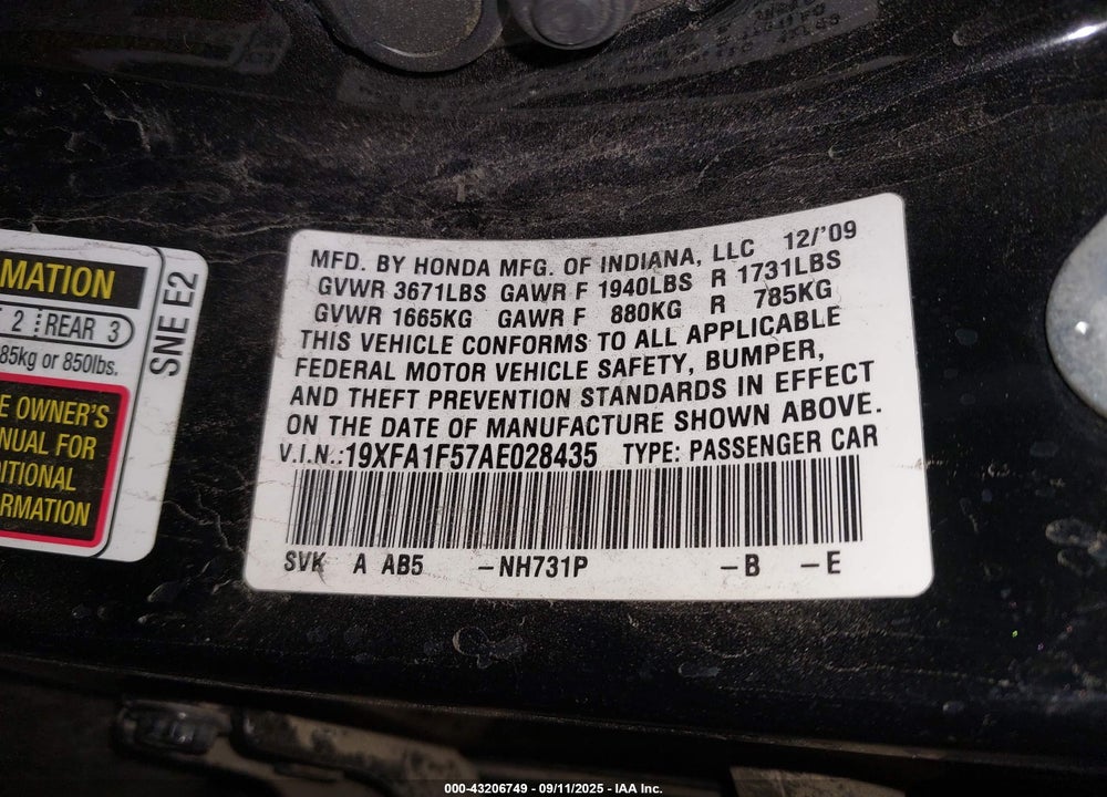 2010 HONDA CIVIC VIN: 19XFA1F57AE028435