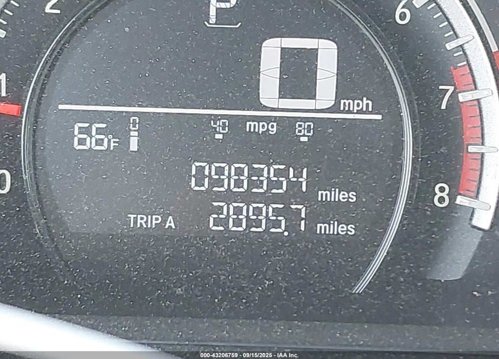 2018 HONDA CIVIC VIN: 2HGFC2F5XJH602256