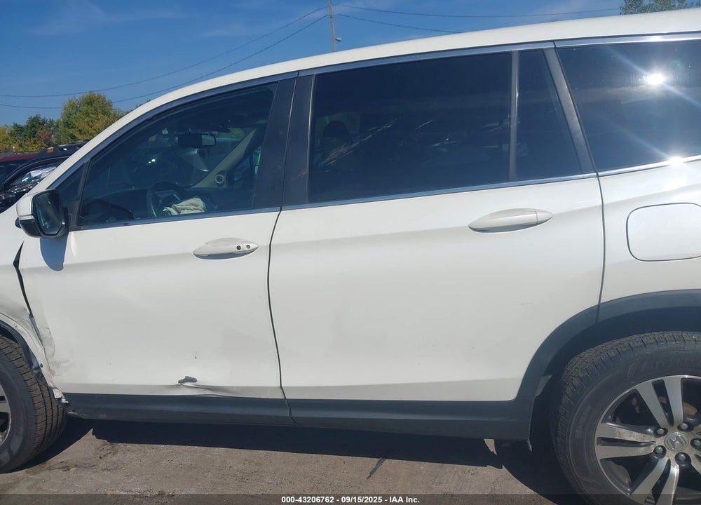 2016 HONDA PILOT EX-L VIN: 5FNYF6H71GB026124