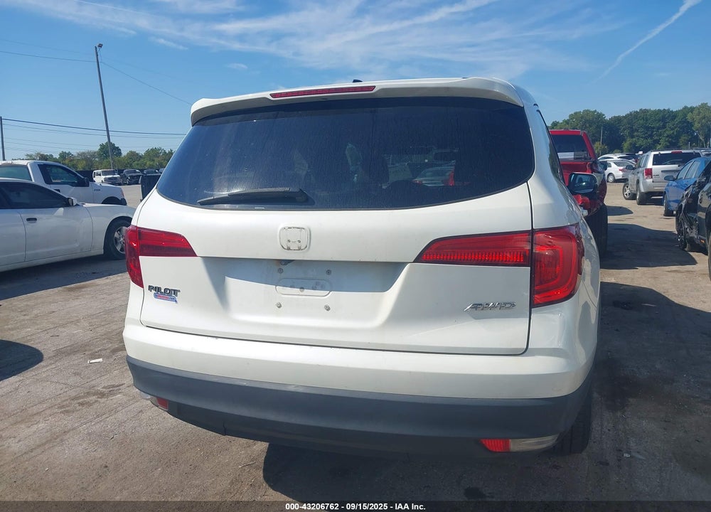 2016 HONDA PILOT EX-L VIN: 5FNYF6H71GB026124