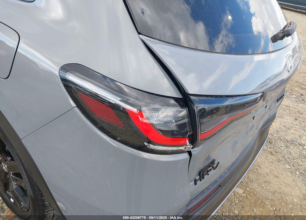2026 HONDA HR-V AWD SPORT VIN: 3CZRZ2H58TM706217