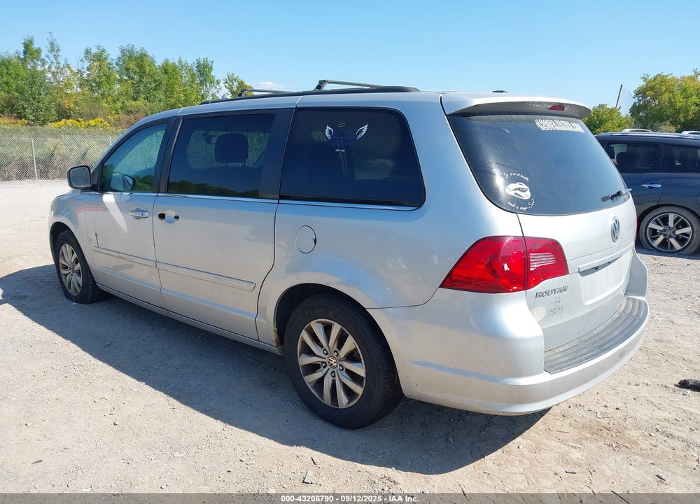 2012 VOLKSWAGEN ROUTAN SE VIN: 2C4RVABG8CR202751