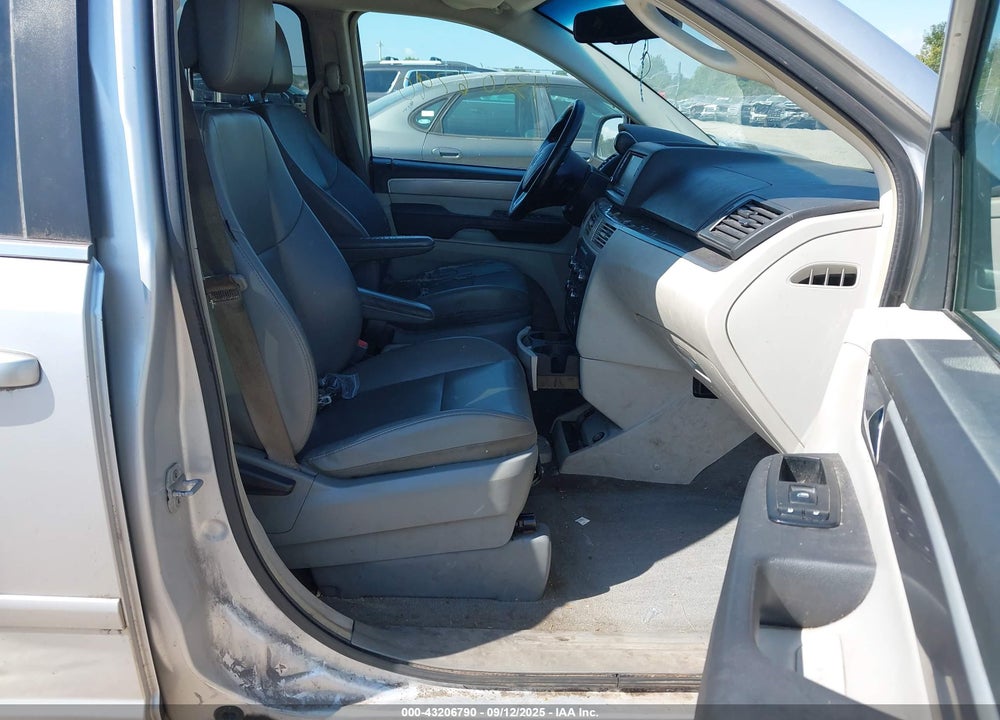 2012 VOLKSWAGEN ROUTAN SE VIN: 2C4RVABG8CR202751