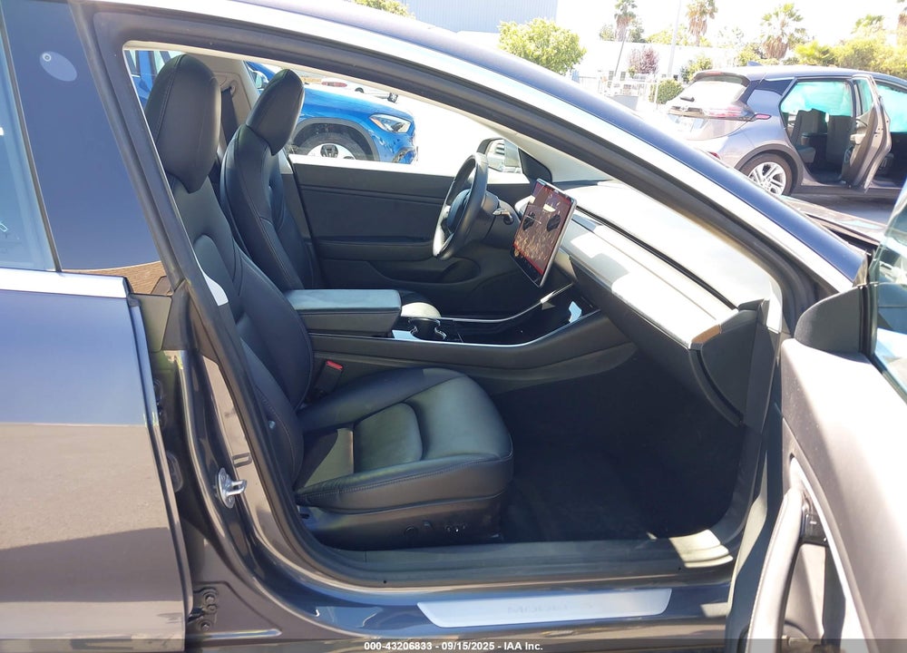 2018 TESLA MODEL 3 LONG RANGE/PERFORMANCE VIN: 5YJ3E1EB1JF183216