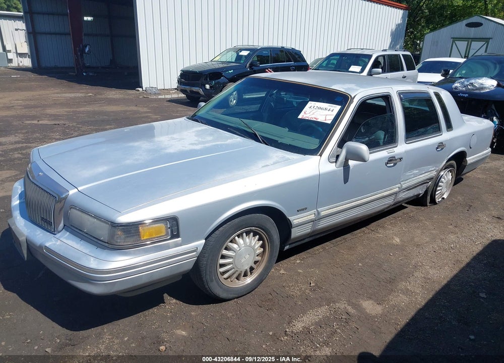1995 LINCOLN TOWN CAR CARTIER VIN: 1LNLM83W6SY639757