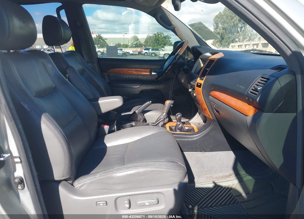 2004 LEXUS GX 470 VIN: JTJBT20X640062501