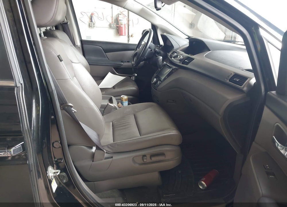 2015 HONDA ODYSSEY EX-L VIN: 5FNRL5H66FB116592