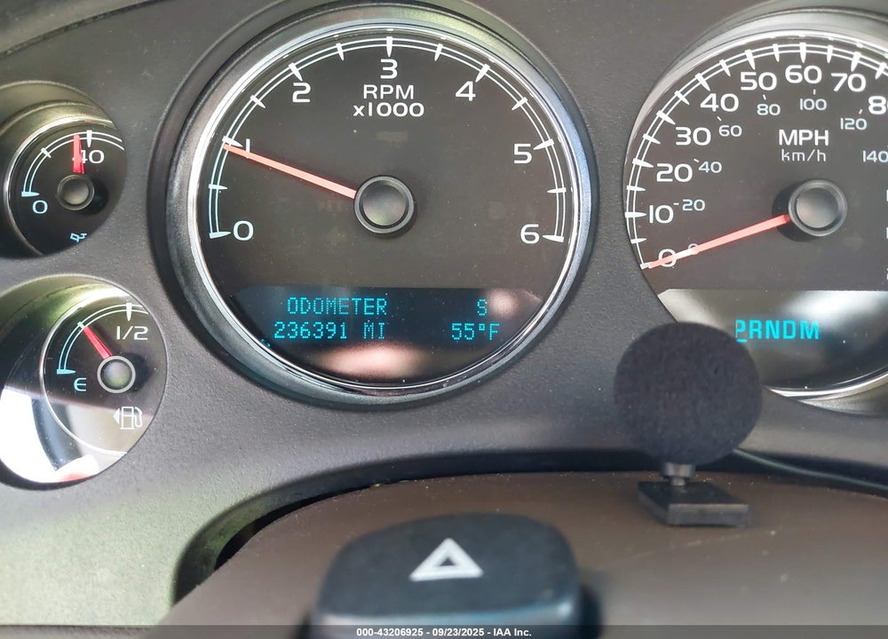 2009 CHEVROLET TAHOE LT2 VIN: 1GNFC23049R148953
