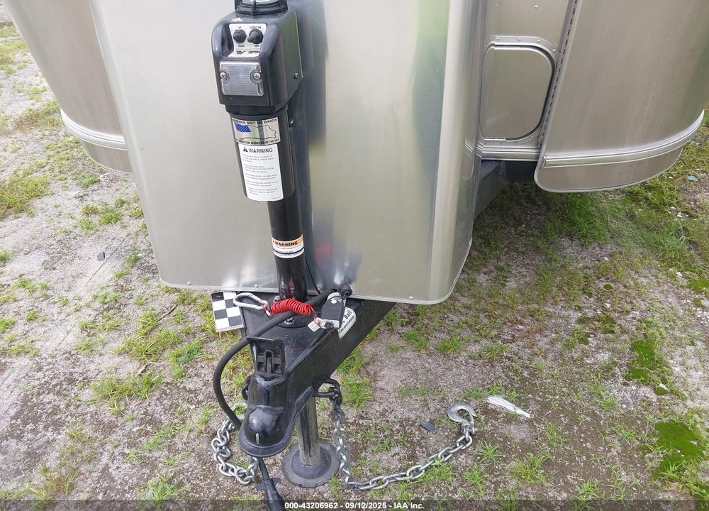 2022 AIRSTREAM OTHER VIN: 1STKNYG29NJ560781