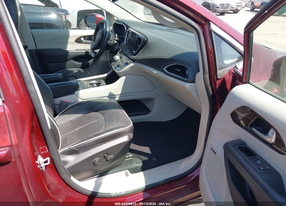 2022 CHRYSLER PACIFICA VIN: 2C4RC1GG0NR143311
