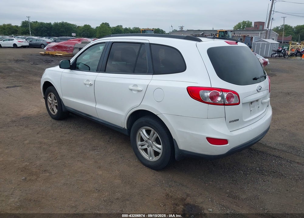 2011 HYUNDAI SANTA FE VIN: 5XYZGDAB8BG005017