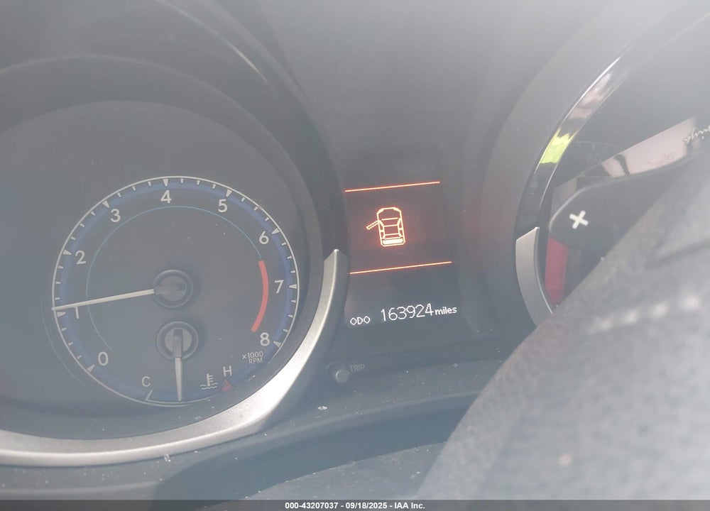 2016 TOYOTA COROLLA VIN: 5YFBURHE5GP432567