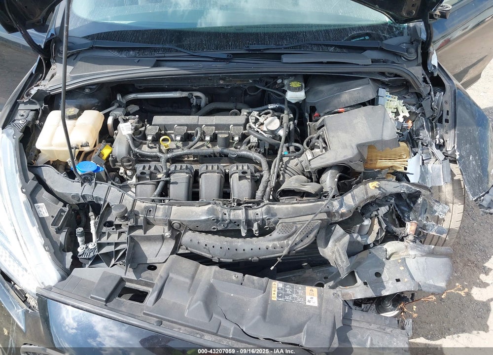 2017 FORD FOCUS SE VIN: 1FADP3F20HL339882