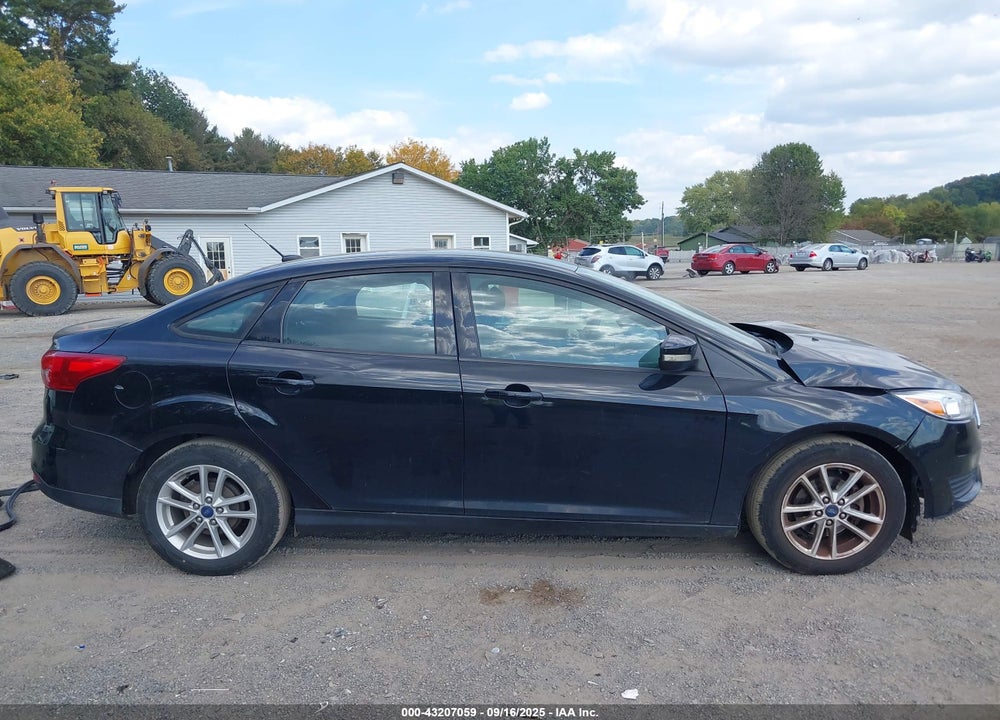 2017 FORD FOCUS SE VIN: 1FADP3F20HL339882