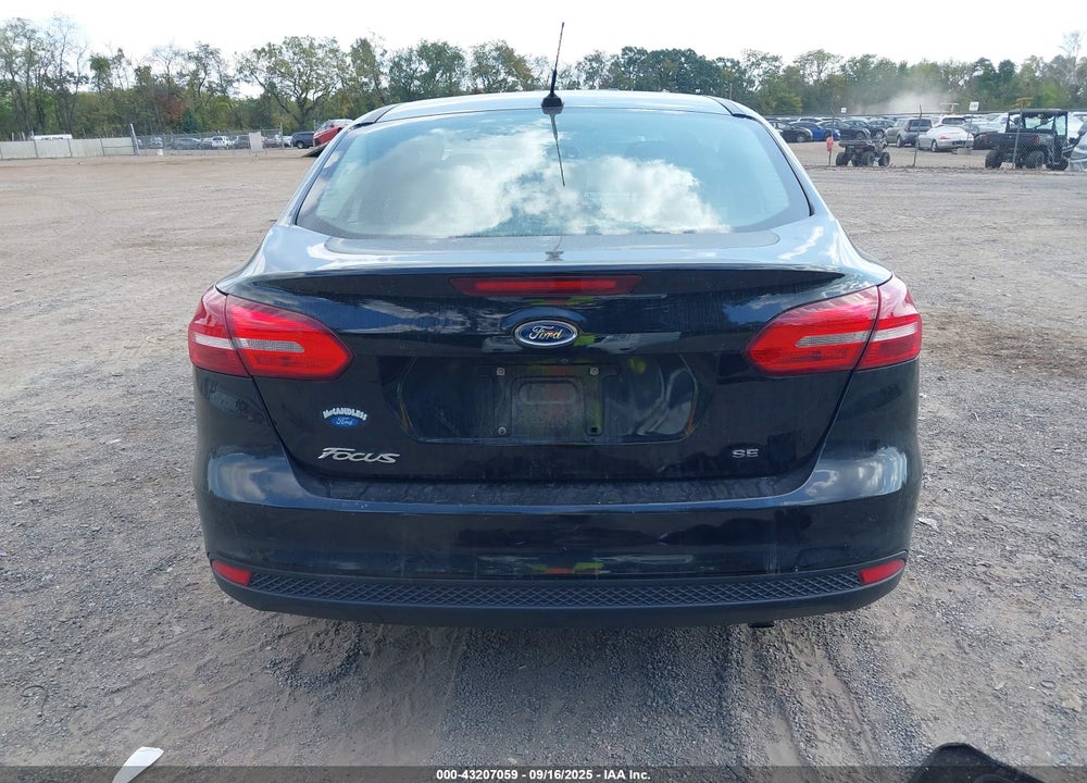 2017 FORD FOCUS SE VIN: 1FADP3F20HL339882