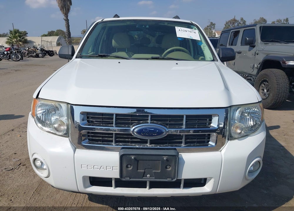 2008 FORD ESCAPE XLT VIN: 1FMCU03108KC67477