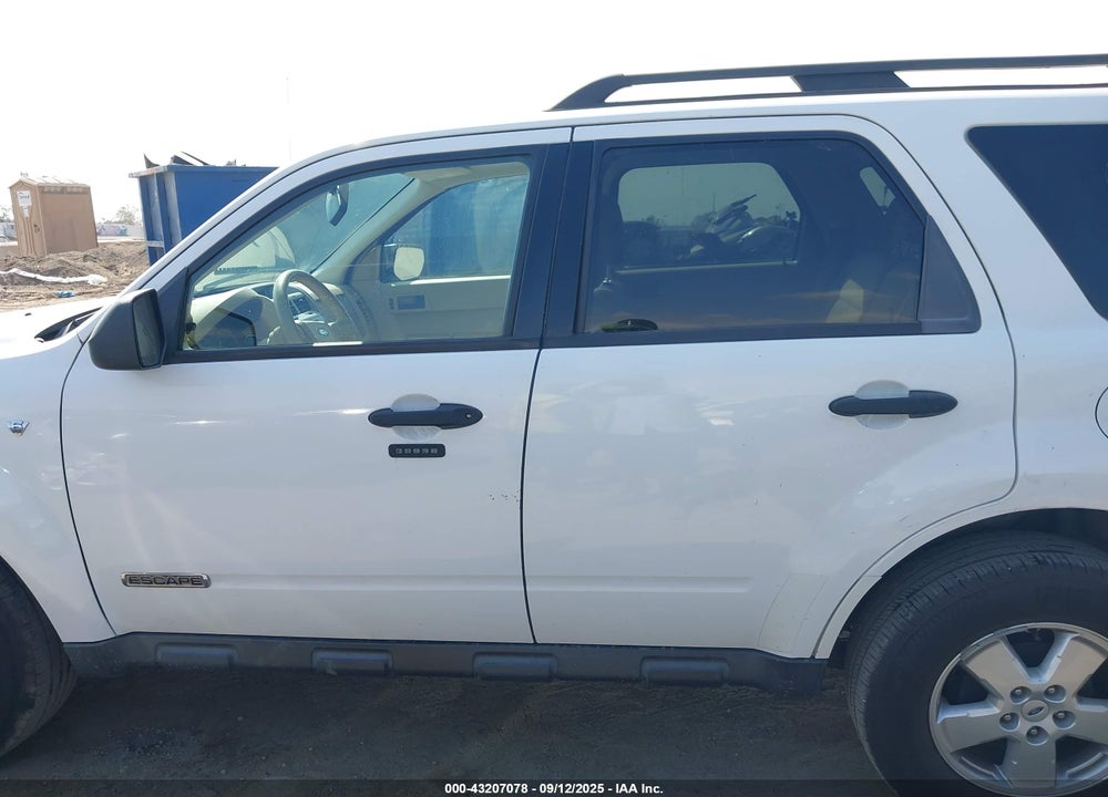 2008 FORD ESCAPE XLT VIN: 1FMCU03108KC67477