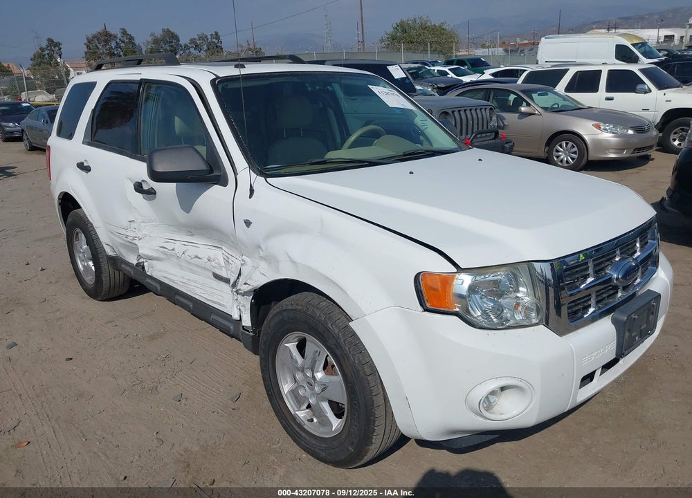 2008 FORD ESCAPE XLT VIN: 1FMCU03108KC67477