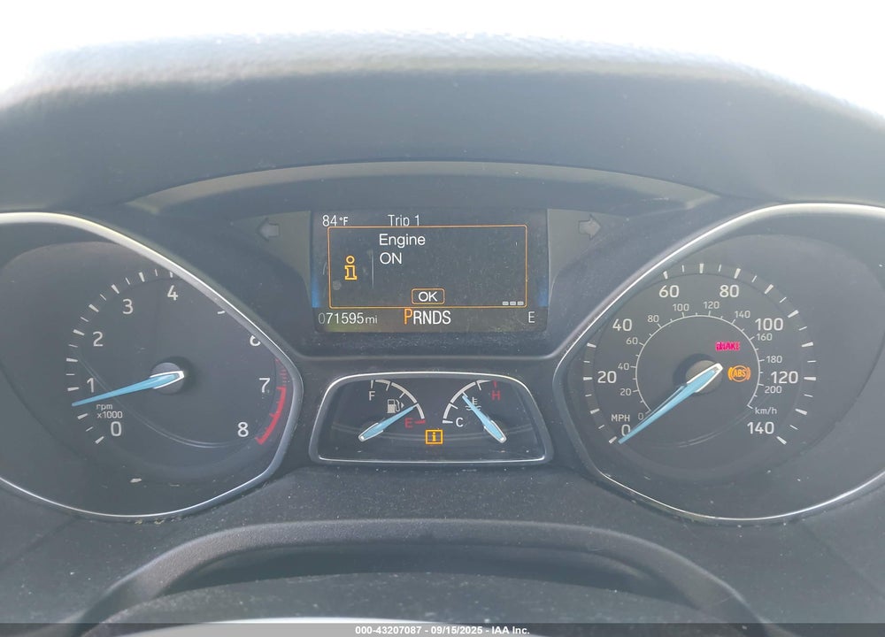 2015 FORD FOCUS VIN: 1FADP3K26FL213335