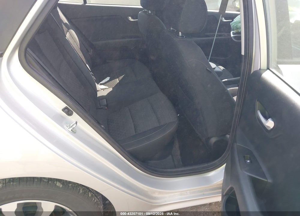2023 KIA RIO VIN: 3KPA24AD1PE602415