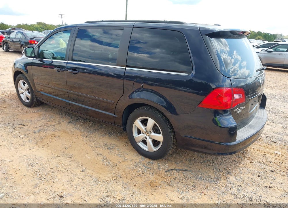 2011 VOLKSWAGEN ROUTAN SE VIN: 2V4RW3DG6BR691807