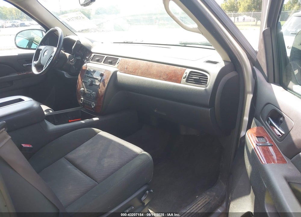 2013 CHEVROLET AVALANCHE LS VIN: 3GNTKEE78DG190925