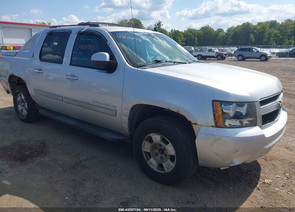 2013 CHEVROLET AVALANCHE LS VIN: 3GNTKEE78DG190925
