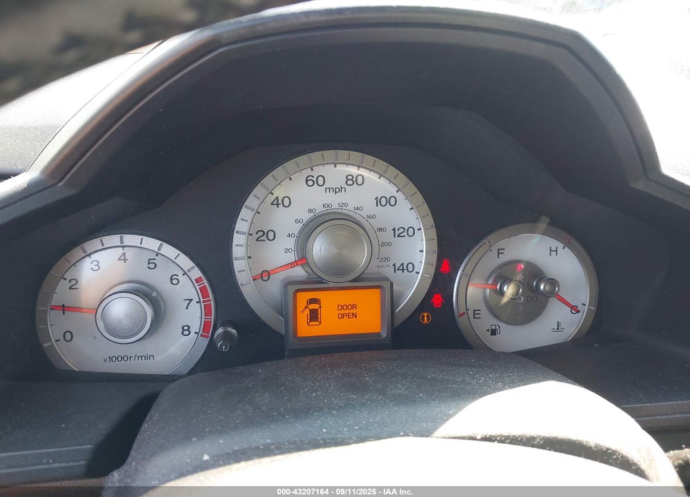 2011 HONDA PILOT TOURING VIN: 5FNYF4H95BB016923