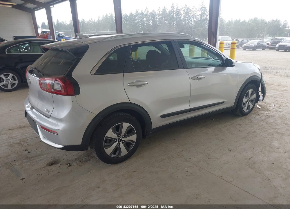 2017 KIA NIRO VIN: KNDCC3LC3H5050935