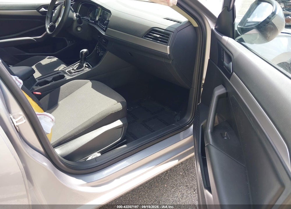 2020 VOLKSWAGEN JETTA VIN: 3VWCB7BU0LM058379