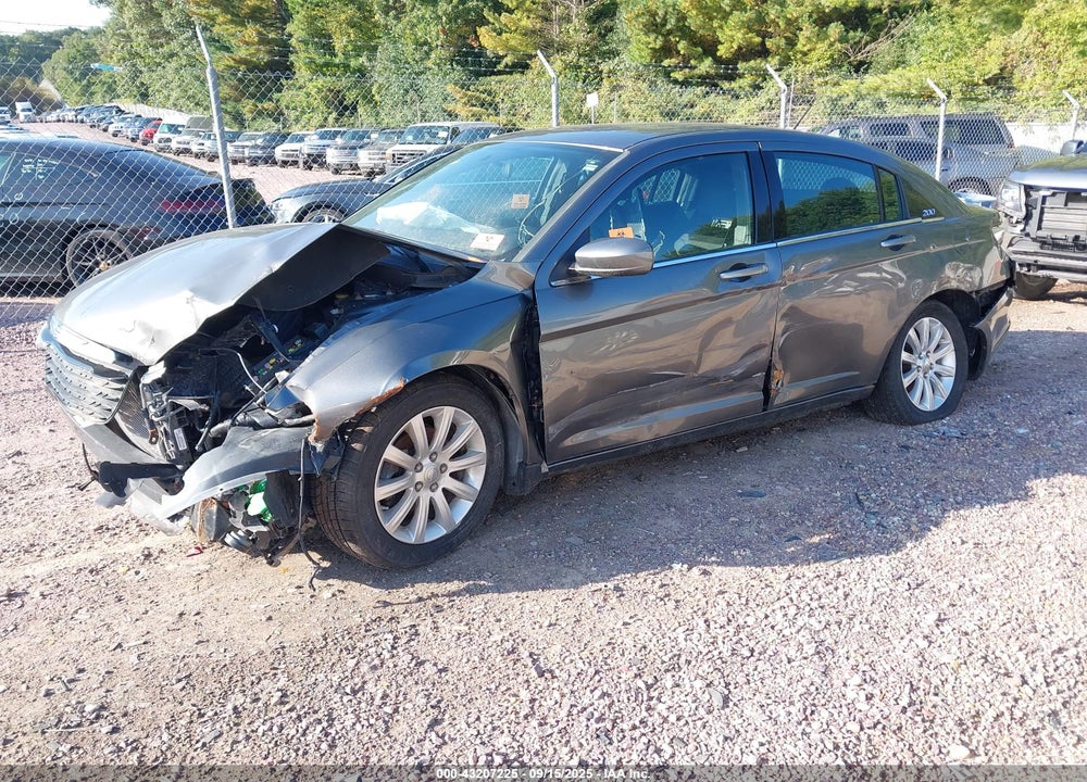 2012 CHRYSLER 200 VIN: 1C3CCBBB1CN330840