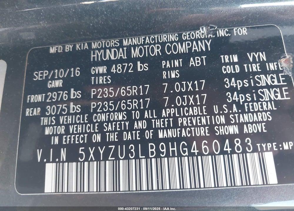 2017 HYUNDAI SANTA FE VIN: 5XYZU3LB9HG460483
