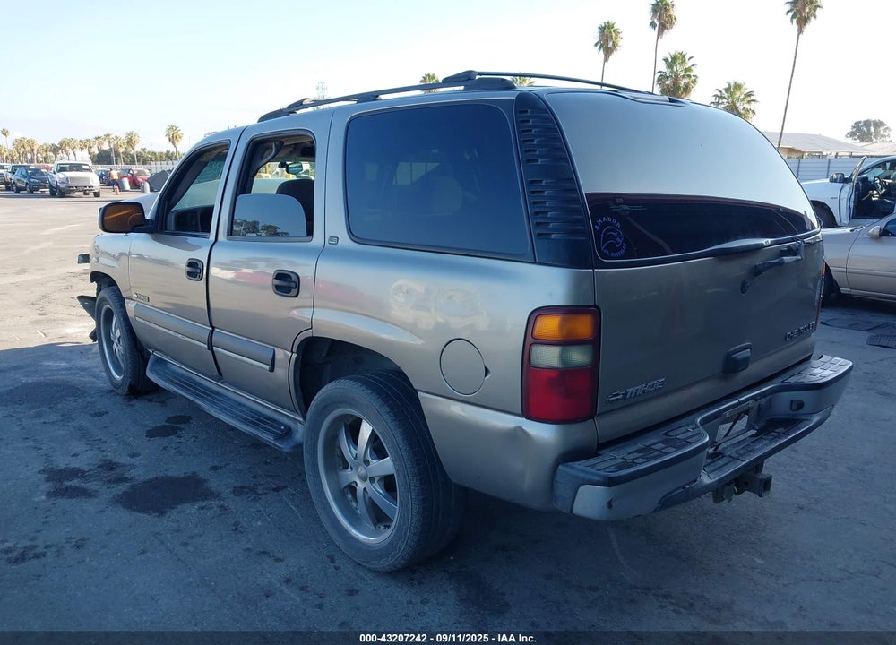2002 CHEVROLET TAHOE LS VIN: 1GNEC13T02R321664