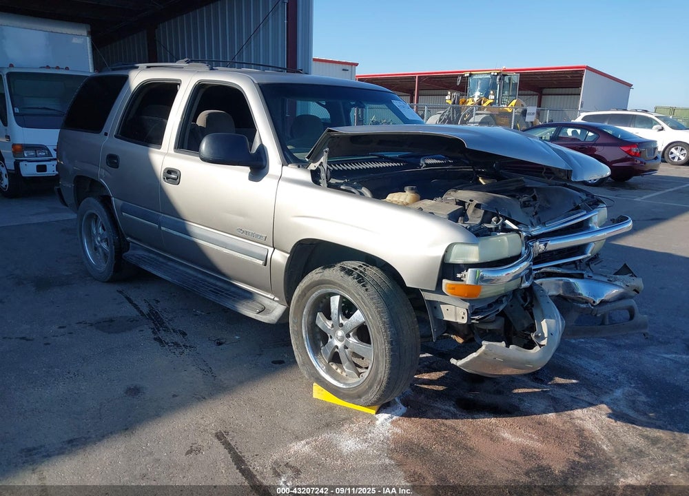 2002 CHEVROLET TAHOE LS VIN: 1GNEC13T02R321664