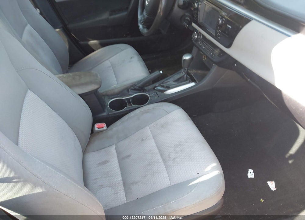 2015 TOYOTA COROLLA VIN: 2T1BURHE3FC359780