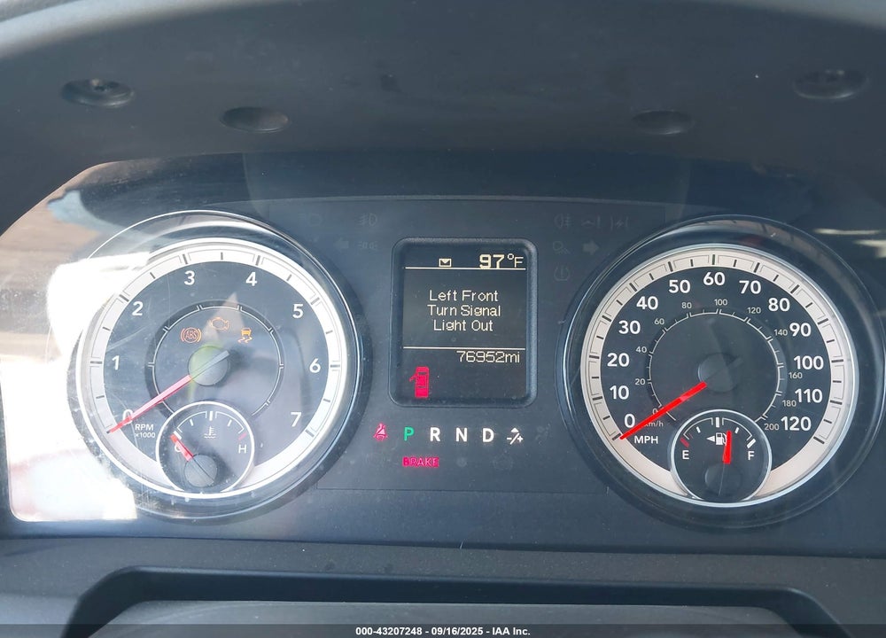 2018 RAM 1500 TRADESMAN 4X2 8' BOX VIN: 3C6JR6DT2JG162850