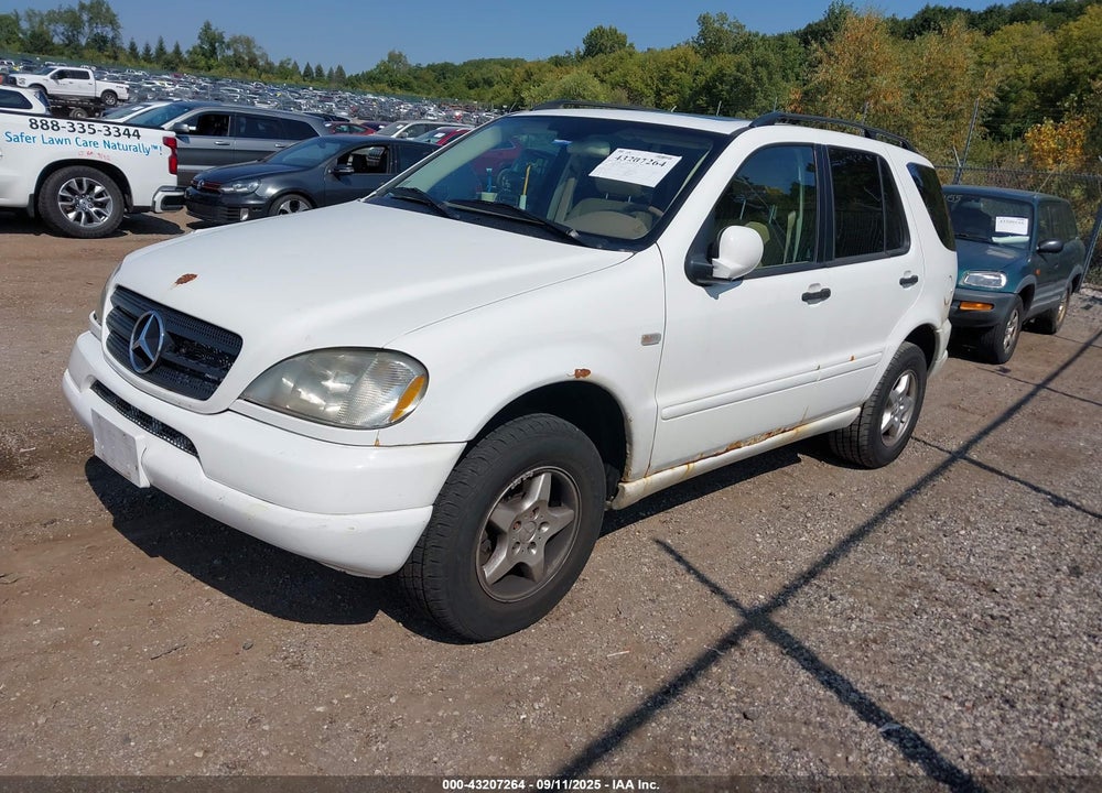 2001 MERCEDES-BENZ ML 320 VIN: 4JGAB54E11A287423