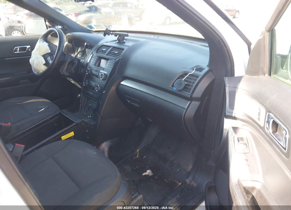 2019 FORD POLICE INTERCEPTOR UTILITY VIN: 1FM5K8AR0KGA29175