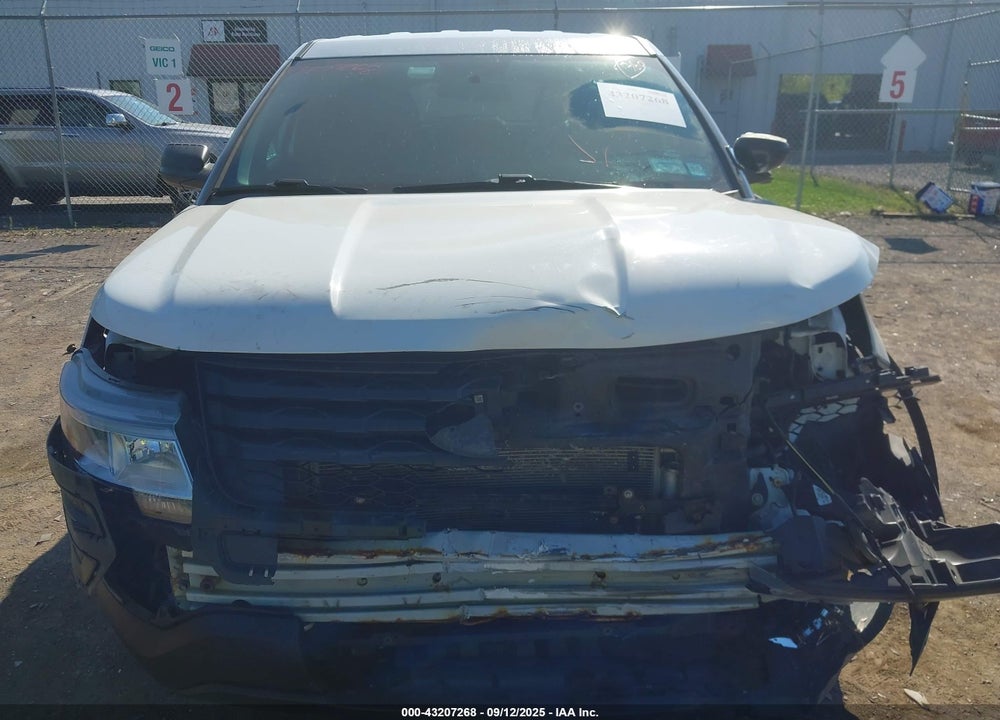 2019 FORD POLICE INTERCEPTOR UTILITY VIN: 1FM5K8AR0KGA29175