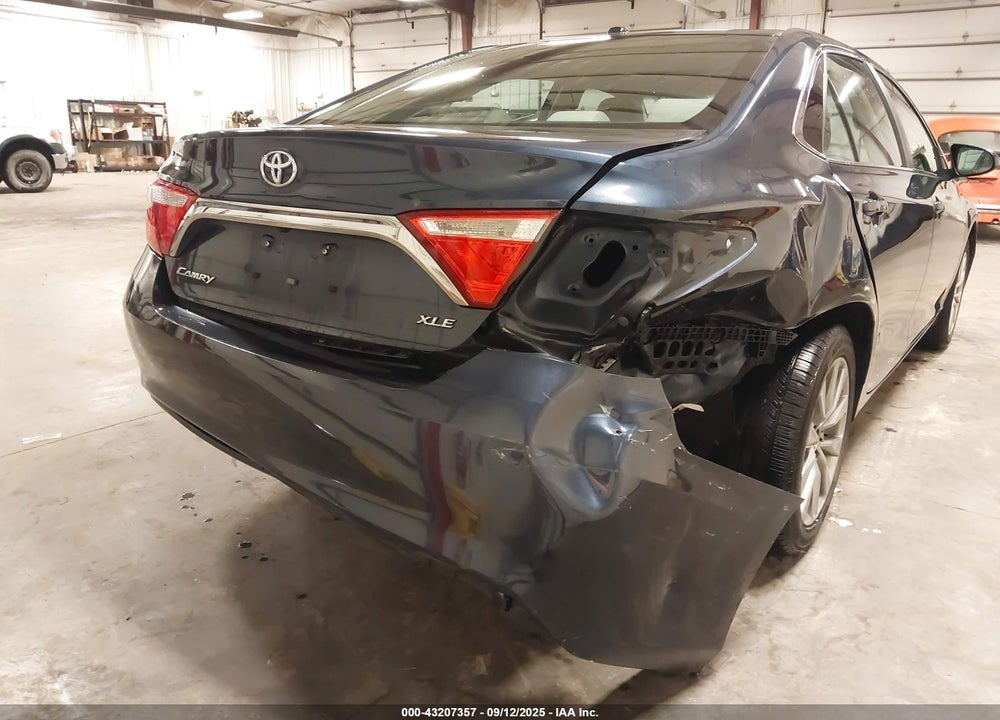 2016 TOYOTA CAMRY XLE VIN: 4T1BF1FK8GU514392