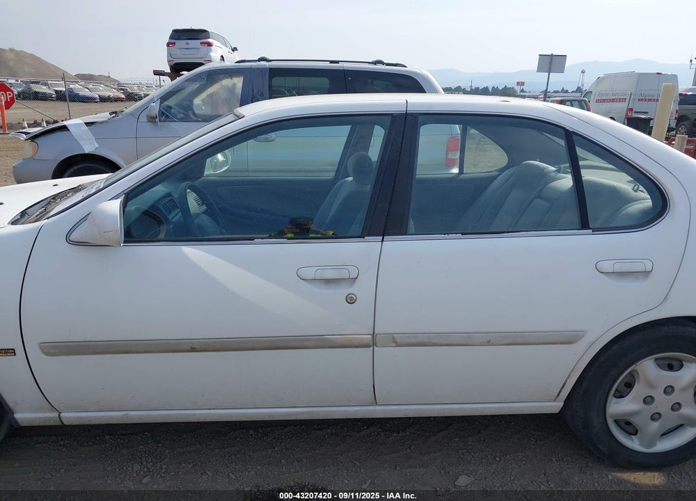 2001 NISSAN ALTIMA GXE VIN: 1N4DL01D21C171283