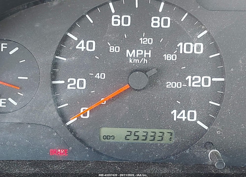2001 NISSAN ALTIMA GXE VIN: 1N4DL01D21C171283
